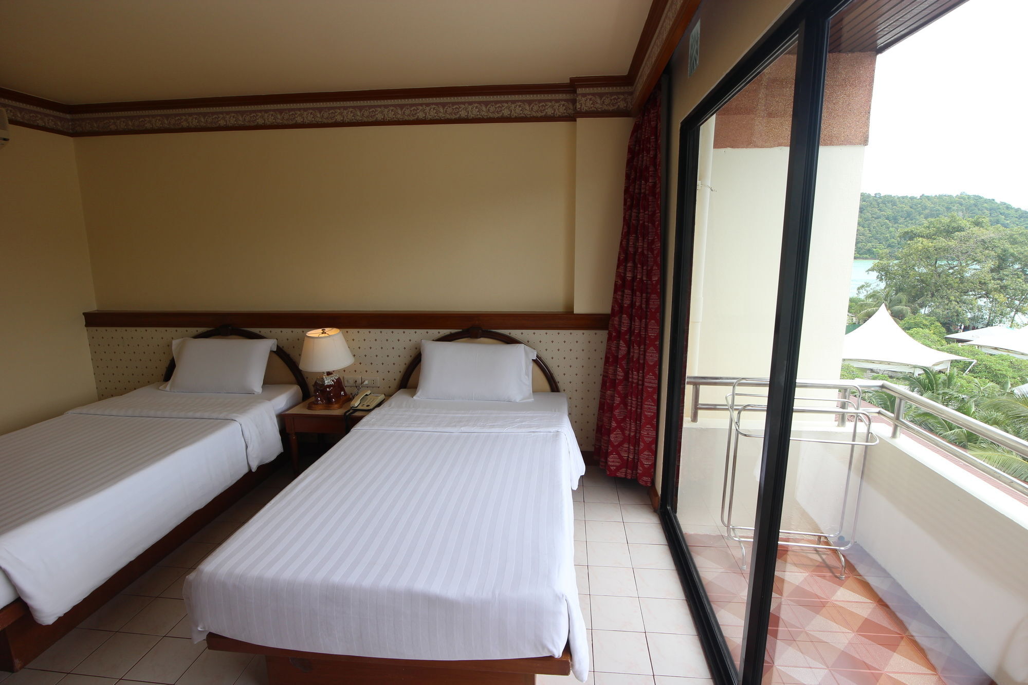 Phi Phi Hotel Екстер'єр фото